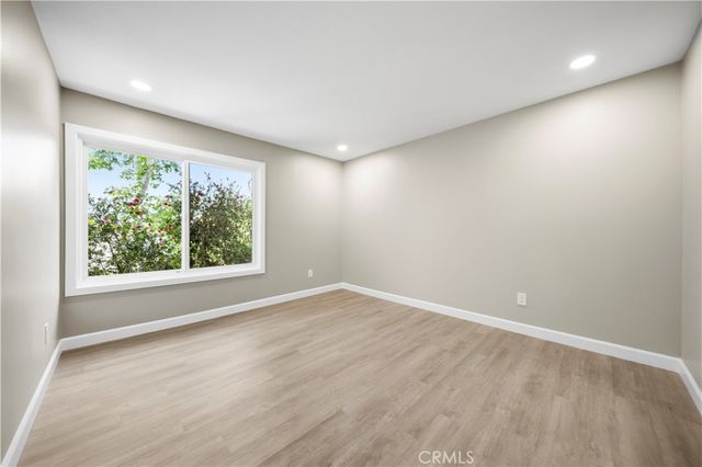 23515 Lyons Avenue 291, Valencia, CA 91355