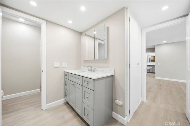 23515 Lyons Avenue 291, Valencia, CA 91355