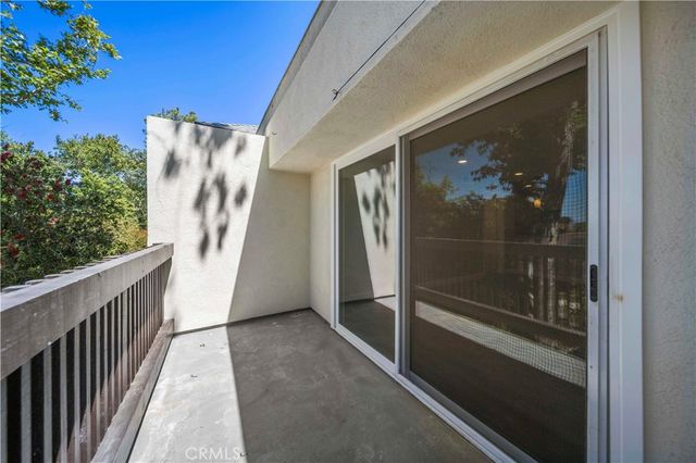 23515 Lyons Avenue 291, Valencia, CA 91355