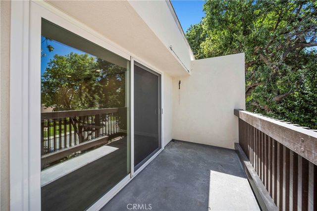 23515 Lyons Avenue 291, Valencia, CA 91355