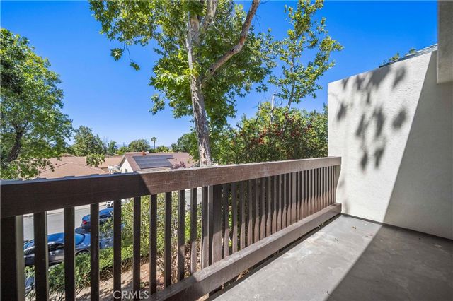 23515 Lyons Avenue 291, Valencia, CA 91355