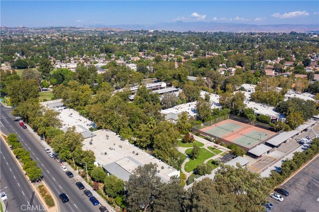 23515 Lyons Avenue 291, Valencia, CA 91355