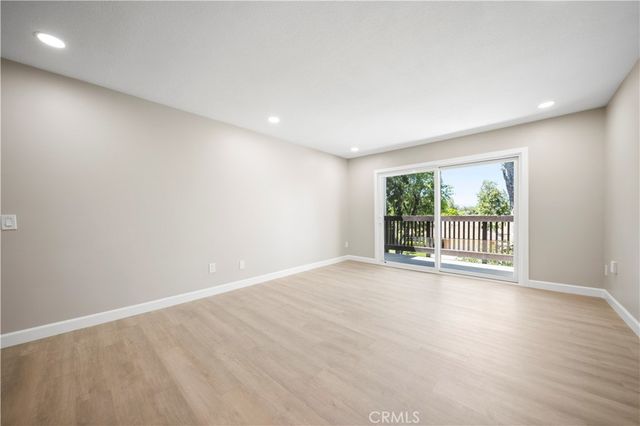 23515 Lyons Avenue 291, Valencia, CA 91355