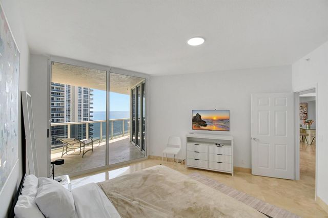 3100 N Ocean Boulevard N 1605, Fort Lauderdale, FL 33308