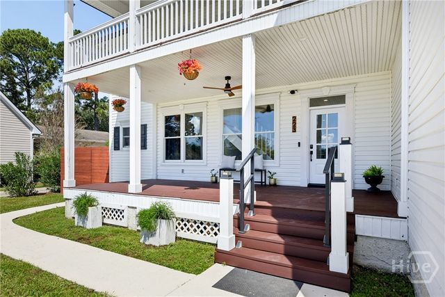 223 Lakeshore Drive, Savannah, GA 31419