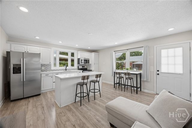 223 Lakeshore Drive, Savannah, GA 31419