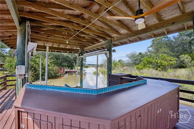 223 Lakeshore Drive, Savannah, GA 31419