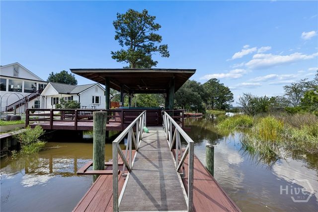 223 Lakeshore Drive, Savannah, GA 31419