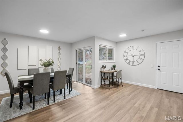 1265 Central Parkway, Florissant, MO 63031