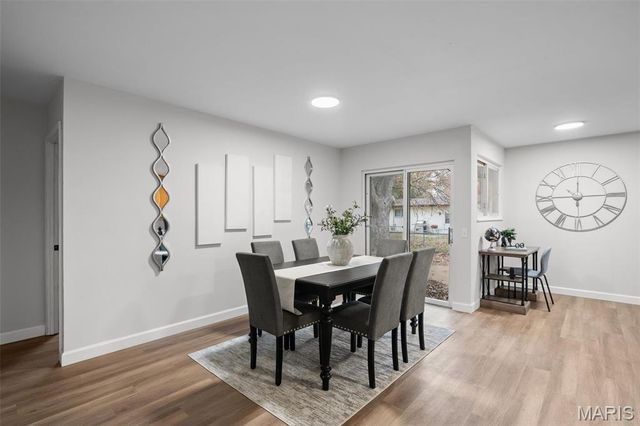 1265 Central Parkway, Florissant, MO 63031