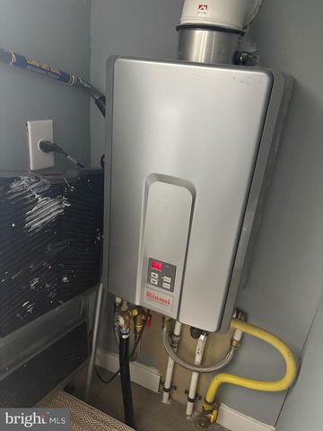 3180 IRISH HILL RD, Magnolia, DE 19962