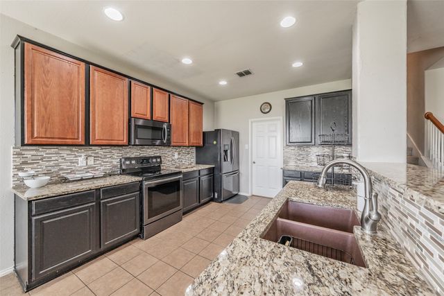 5933 Misty Breeze Drive, Fort Worth, TX 76179