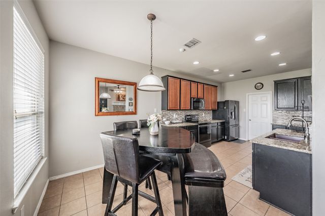 5933 Misty Breeze Drive, Fort Worth, TX 76179
