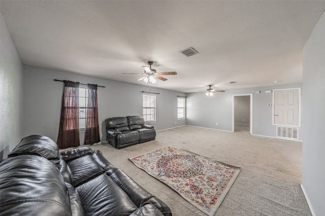 5933 Misty Breeze Drive, Fort Worth, TX 76179