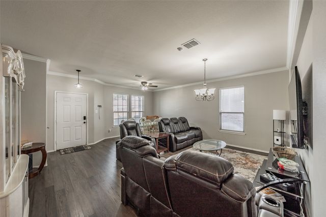 5933 Misty Breeze Drive, Fort Worth, TX 76179