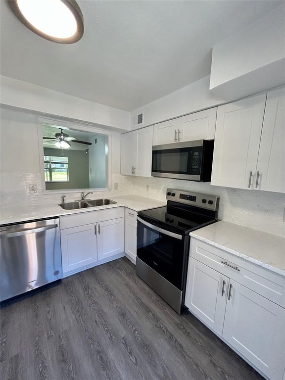 3616 Parkridge Drive 108, Dallas, TX 75234 — photo 2