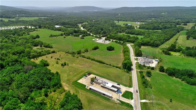 170 N Cato Springs Road, Greenland, AR 72701