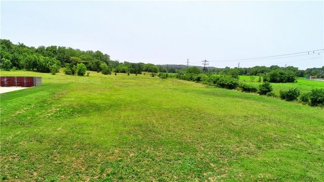 170 N Cato Springs Road, Greenland, AR 72701