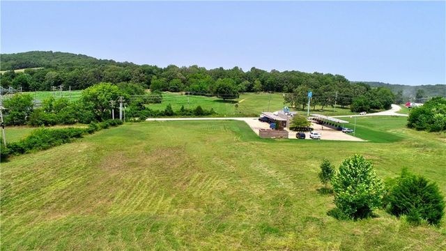 170 N Cato Springs Road, Greenland, AR 72701