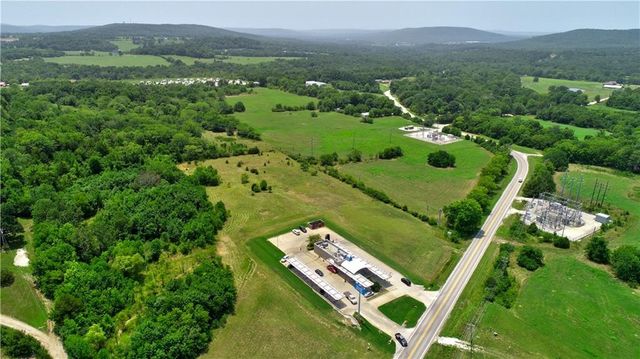 170 N Cato Springs Road, Greenland, AR 72701