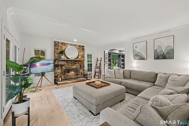 110 Grey Rock Road, Southbury, CT 06488