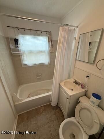 216 N 37th St, Louisville, KY 40212