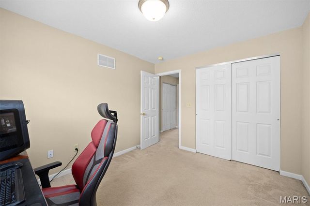 38 Cedarbrooke, Troy, IL 62294