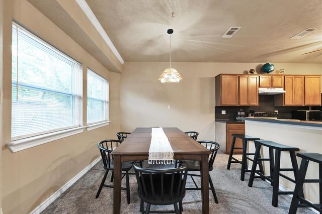3003 Brook Drive, Huntsville, TX 77340