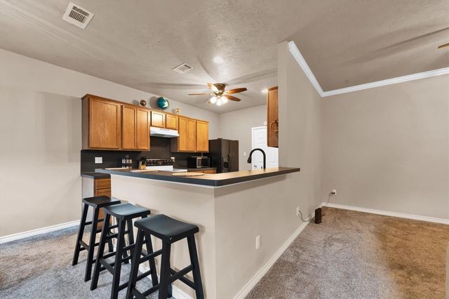 3003 Brook Drive, Huntsville, TX 77340