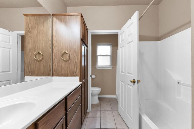 3003 Brook Drive, Huntsville, TX 77340