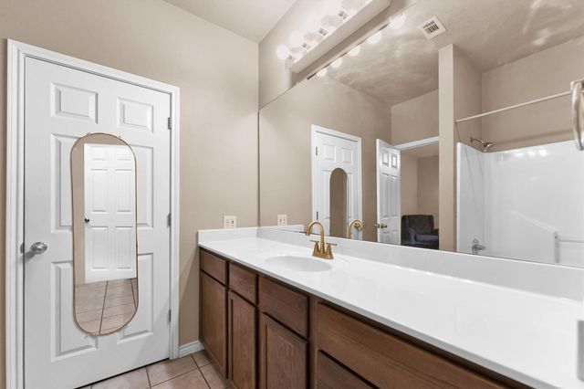 3003 Brook Drive, Huntsville, TX 77340
