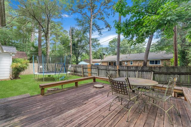 3003 Brook Drive, Huntsville, TX 77340