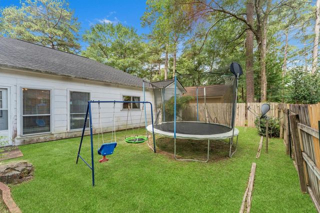 3003 Brook Drive, Huntsville, TX 77340