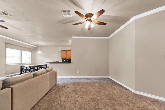 3003 Brook Drive, Huntsville, TX 77340