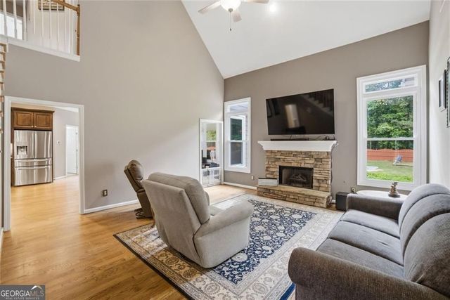 2123 Oak Falls Lane, Buford, GA 30519