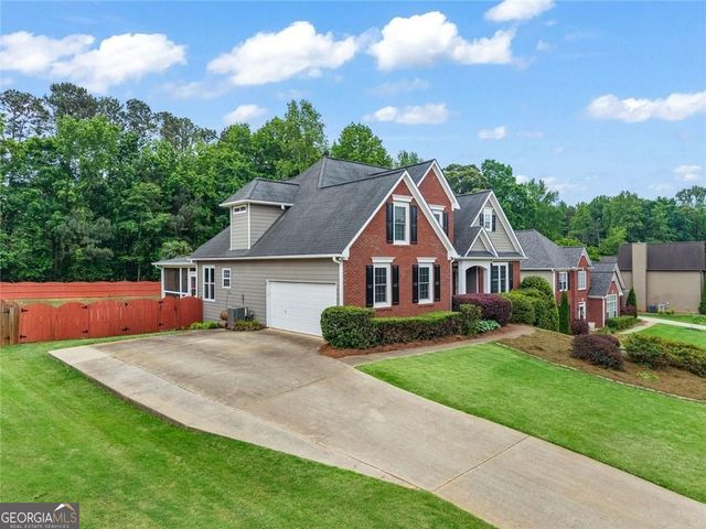 2123 Oak Falls Lane, Buford, GA 30519