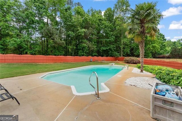 2123 Oak Falls Lane, Buford, GA 30519