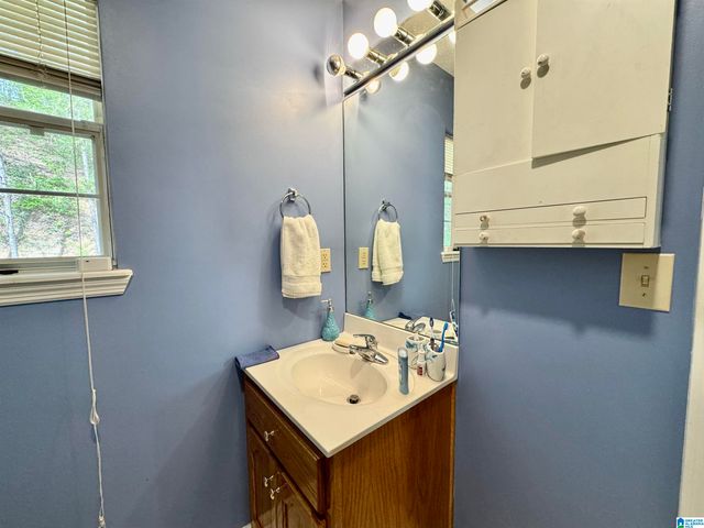 5069 COUNTY HIGHWAY 5, Hayden, AL 35079