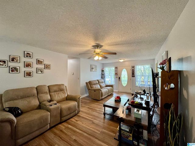 5069 COUNTY HIGHWAY 5, Hayden, AL 35079