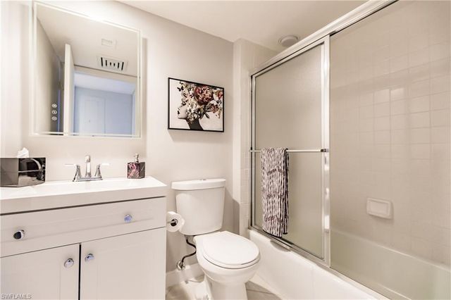 26225 Hickory BLVD # 4C, Bonita Springs, FL 34134