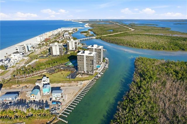 26225 Hickory BLVD # 4C, Bonita Springs, FL 34134