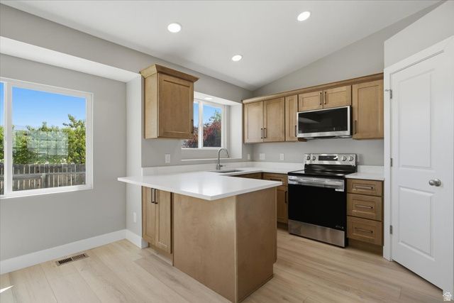 142 S 350 W, Clearfield, UT 84015