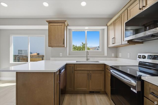142 S 350 W, Clearfield, UT 84015