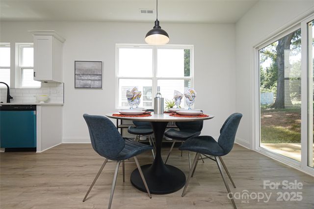 3222 Sam Wilson Road, Charlotte, NC 28214