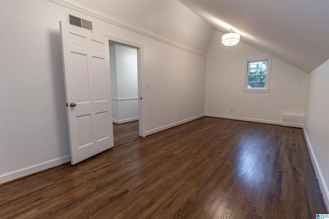 321 VESCLUB DRIVE, Vestavia Hills, AL 35216