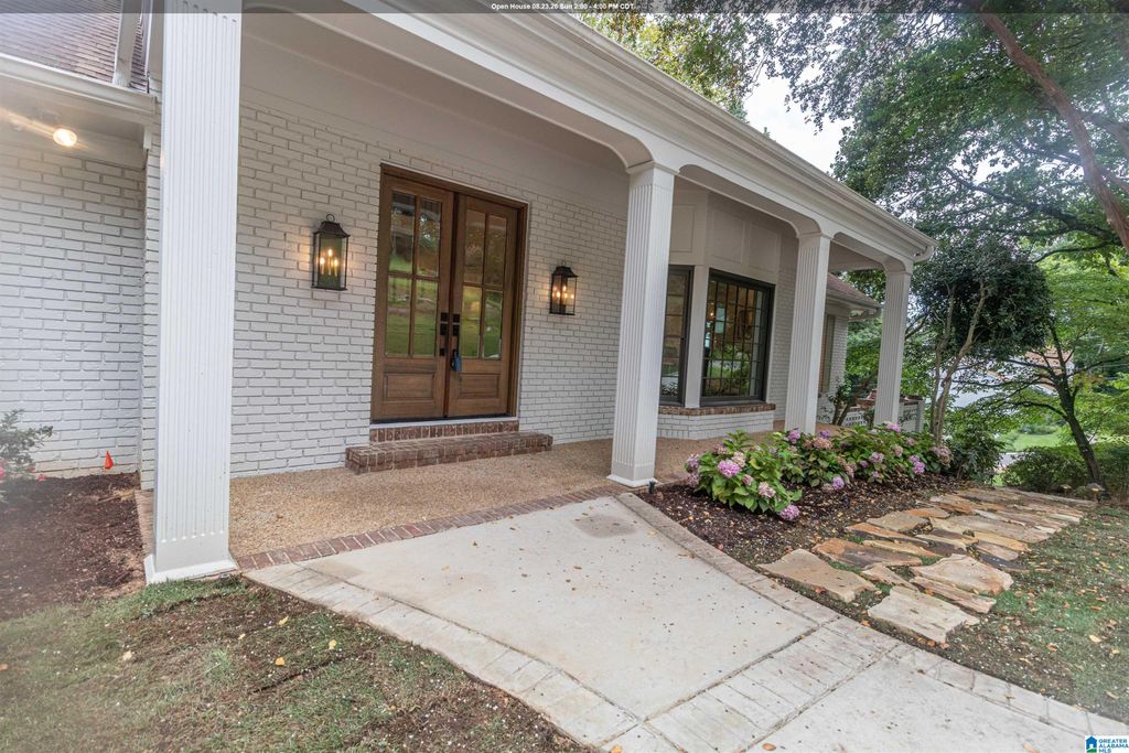 321 VESCLUB DRIVE, Vestavia Hills, AL 35216