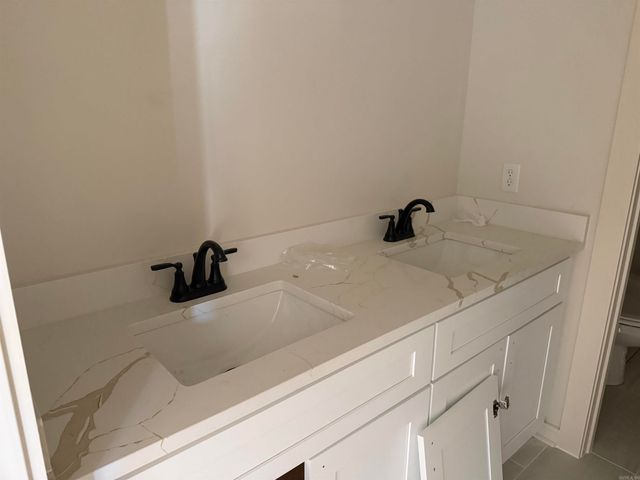 4055 Kindness Court, Alexander, AR 72002