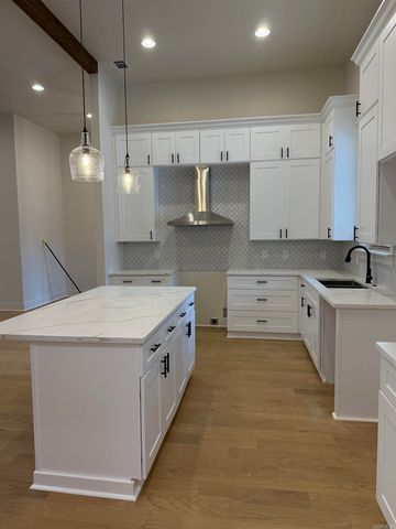 4055 Kindness Court, Alexander, AR 72002