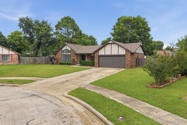 11413 S Franklin Avenue, Jenks, OK 74037