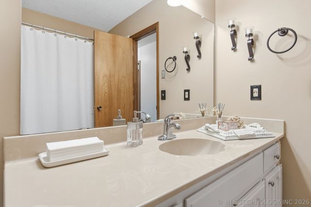 11413 S Franklin Avenue, Jenks, OK 74037